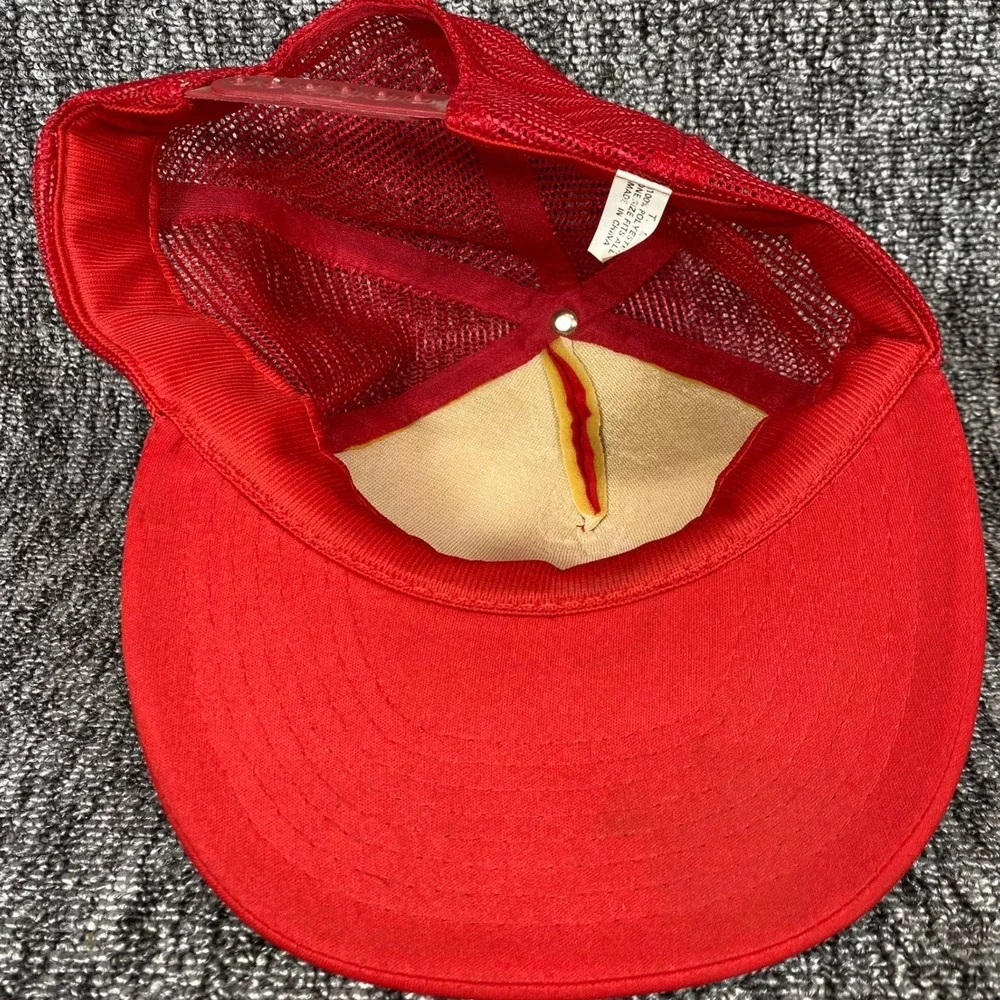 Unbranded Play‎ Softball Drink Beer Run Around Men Red Mesh Snapback Trucker Hat